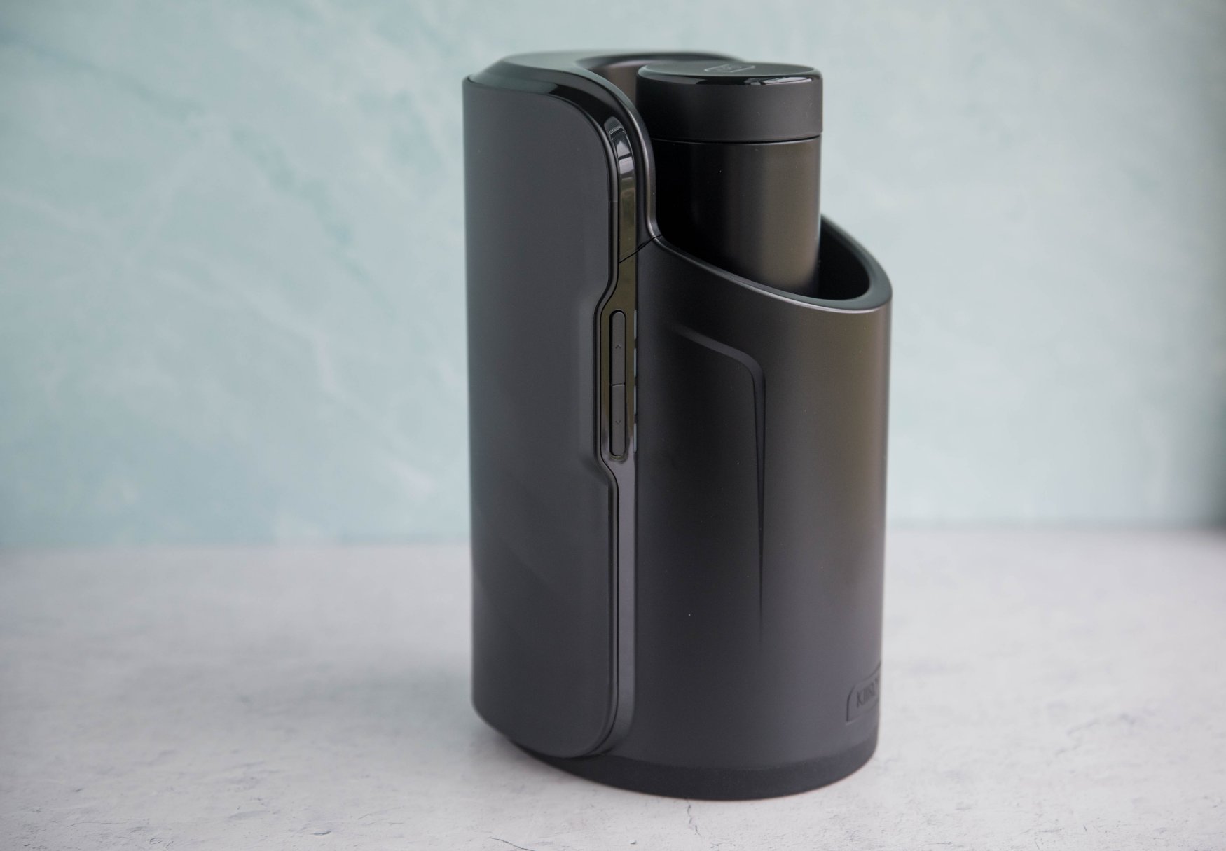 KIIROO KEON side view