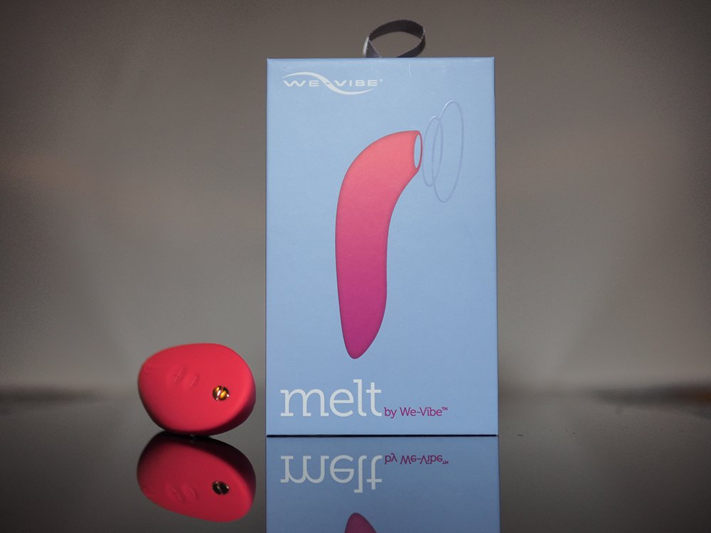 We-Vibe Melt vibrator with box