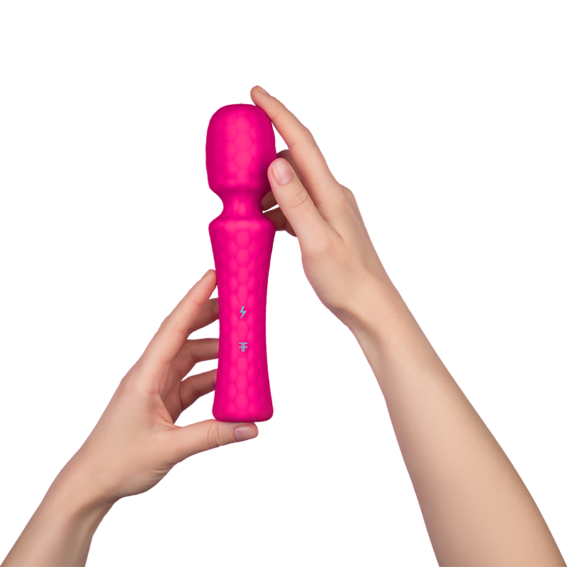 FemmeFunn Ultra Wand vibrator