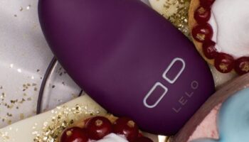 Sex Toy Review: LELO LILY 2