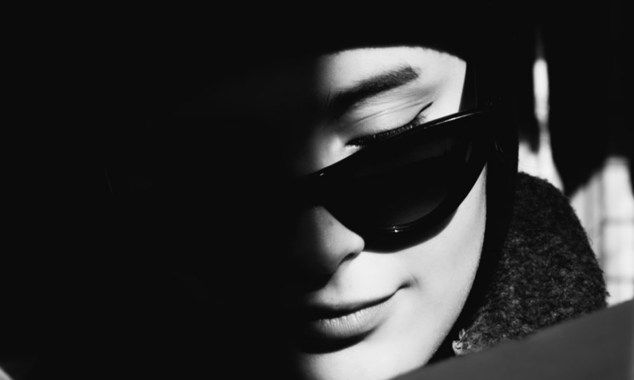 Erotica: ‘Sir’