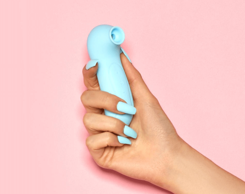 Oona Surprise Suction Rechargeable Waterproof Vibrator