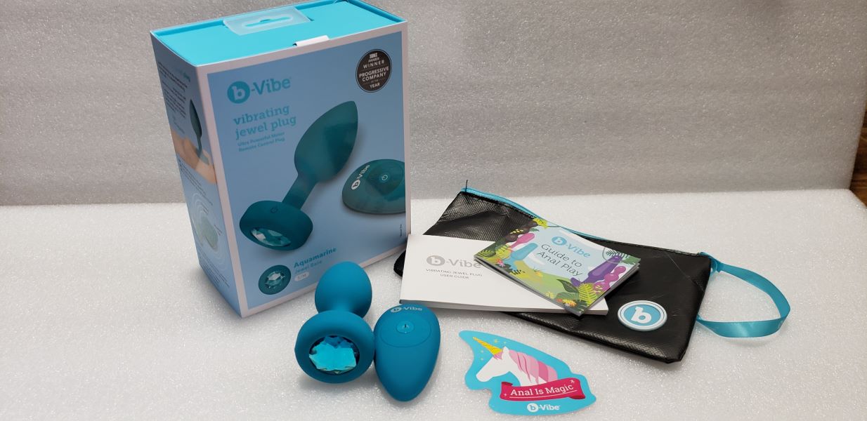 b-vibe Vibrating Jewel Plug: Sex Toy Review