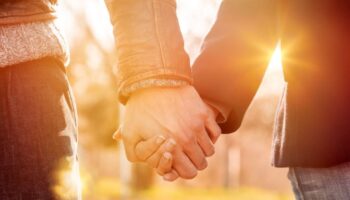 8 Ways Polyamory Helped Shape My Monogamous Relationship