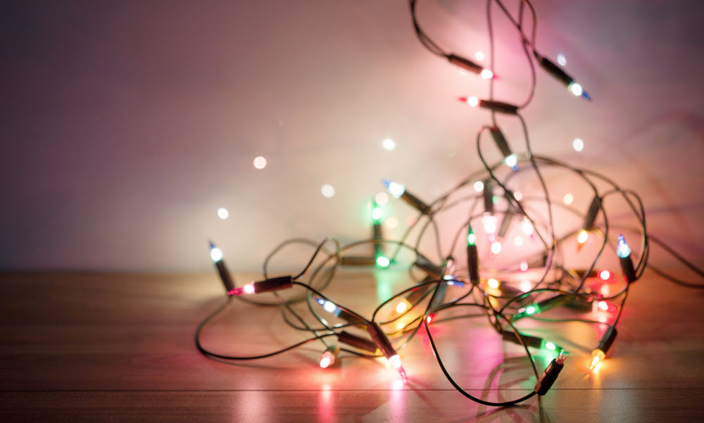What It’s Like to Be Polyamorous Around the Holidays