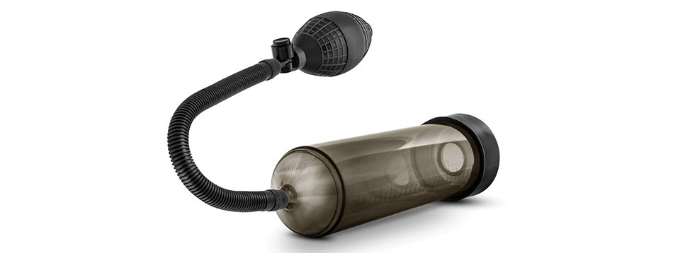 Close-up of the textured tube running out of the top of the Blush Performance VX101. It has a crinkled, bendable design with a textured air pump for easier gripping. There are measurement lines on the penis pump chamber. | Kinkly Shop