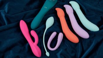 Image for Woman buttox leaning over to be spanked